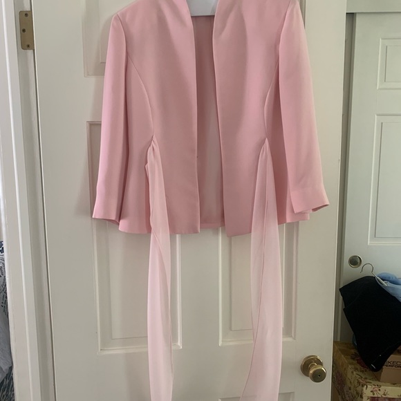 Evan Picone Two Piece Suit - Picture 2 of 6